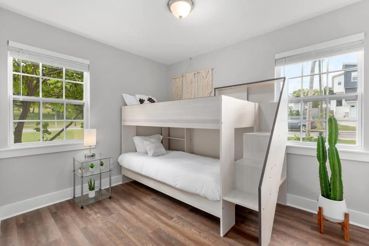 Charming Modern 3-Bedroom Home In East Nashville!